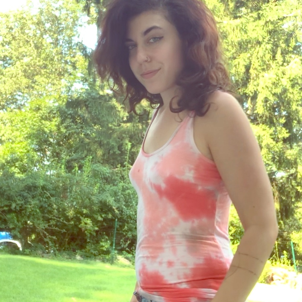 Pink tie dye tank top 🌸✌🏼